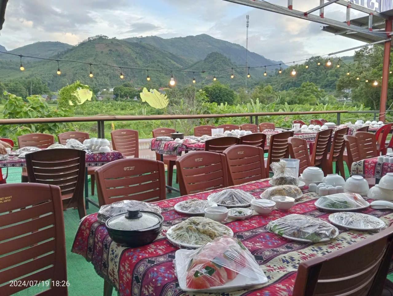 Homestay Suoi Khoang Minh Hang Yen Bai Exterior photo